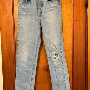 Levi Wedgie Straight